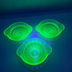 Set Of 3 VTG Uranium Glass Custard Cups Handles Ribbed Design Glows